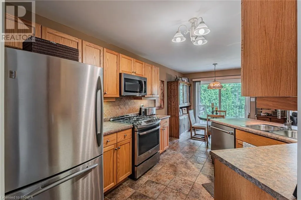 26 COBBLESTONE Drive