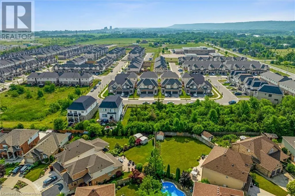 45 SAUVIGNON Crescent