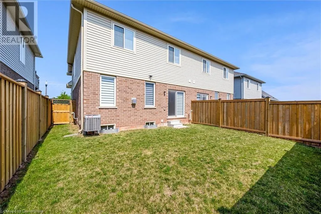 45 SAUVIGNON Crescent