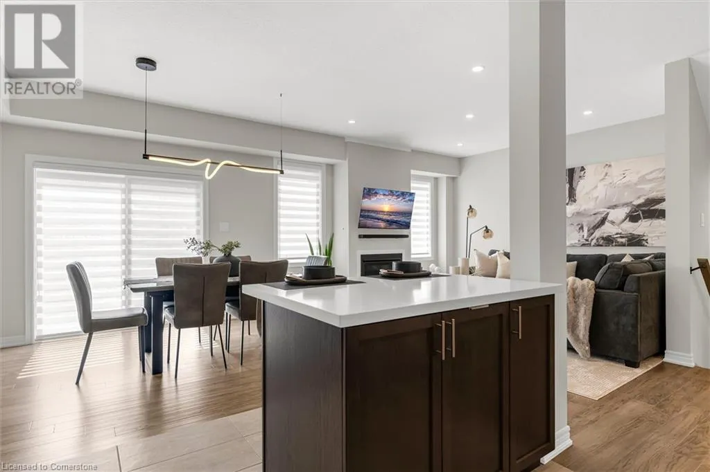 45 SAUVIGNON Crescent