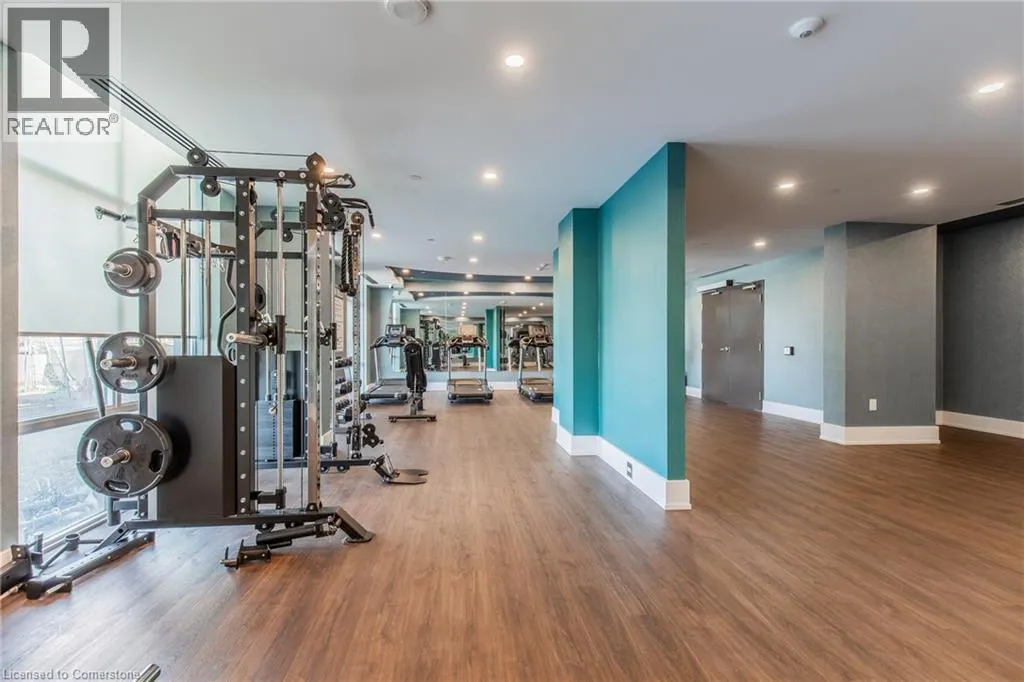 450 DUNDAS Street E Unit# 303, #303