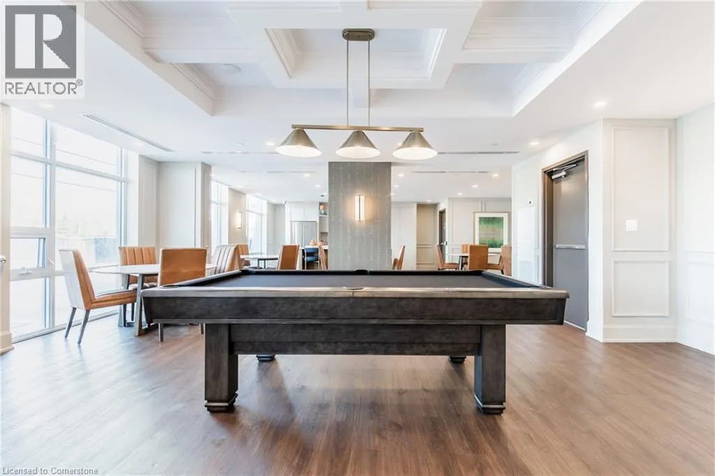 450 DUNDAS Street E Unit# 303, #303