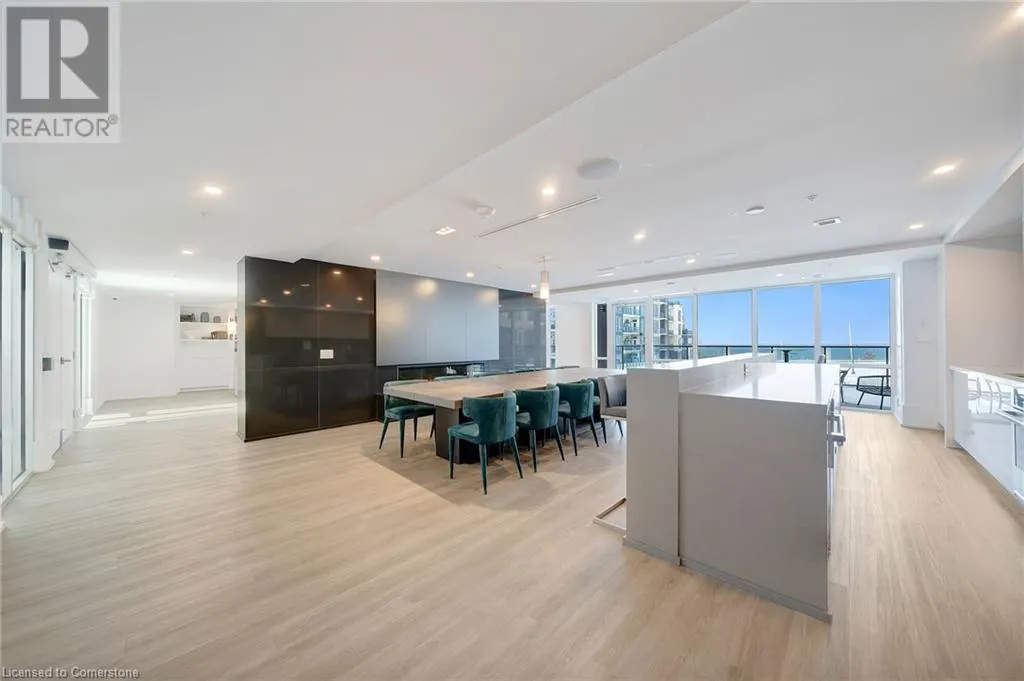 16 CONCORD Place Unit# 317, #317
