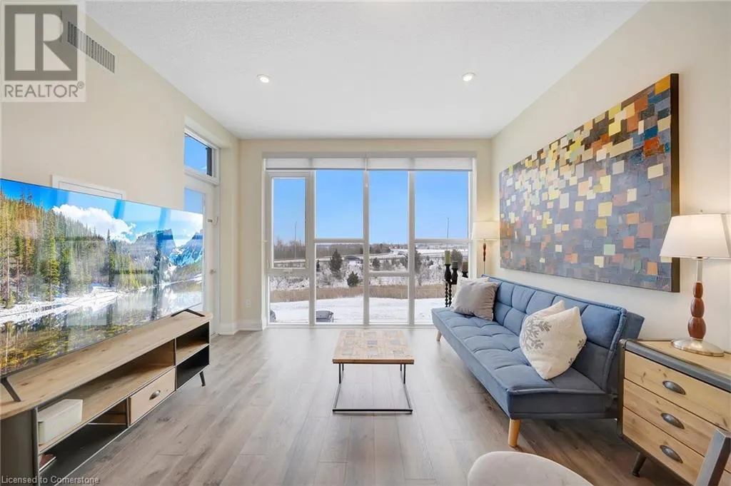 16 CONCORD Place Unit# 317, #317