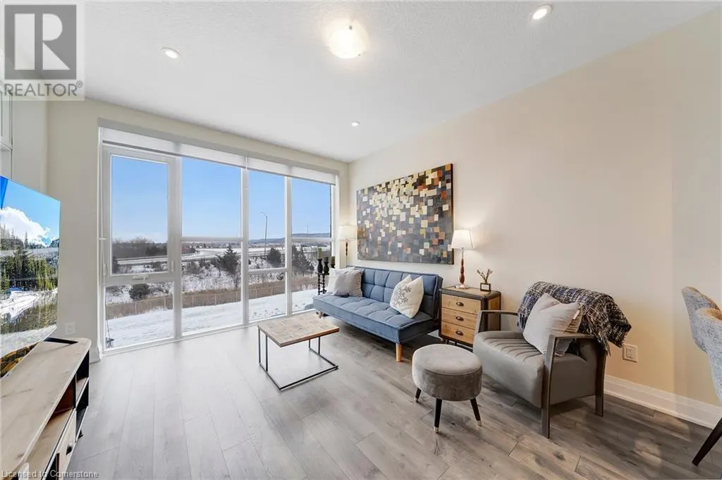 16 CONCORD Place Unit# 317, #317