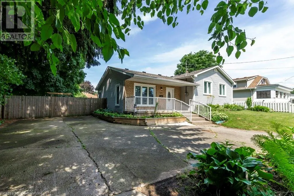 6413 FRANKLIN Avenue