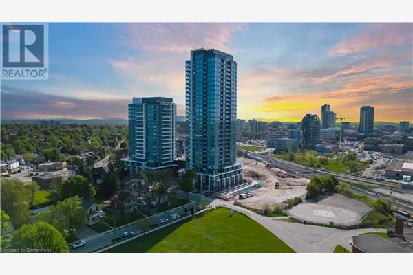 15 WELLINGTON Street S Unit# 908