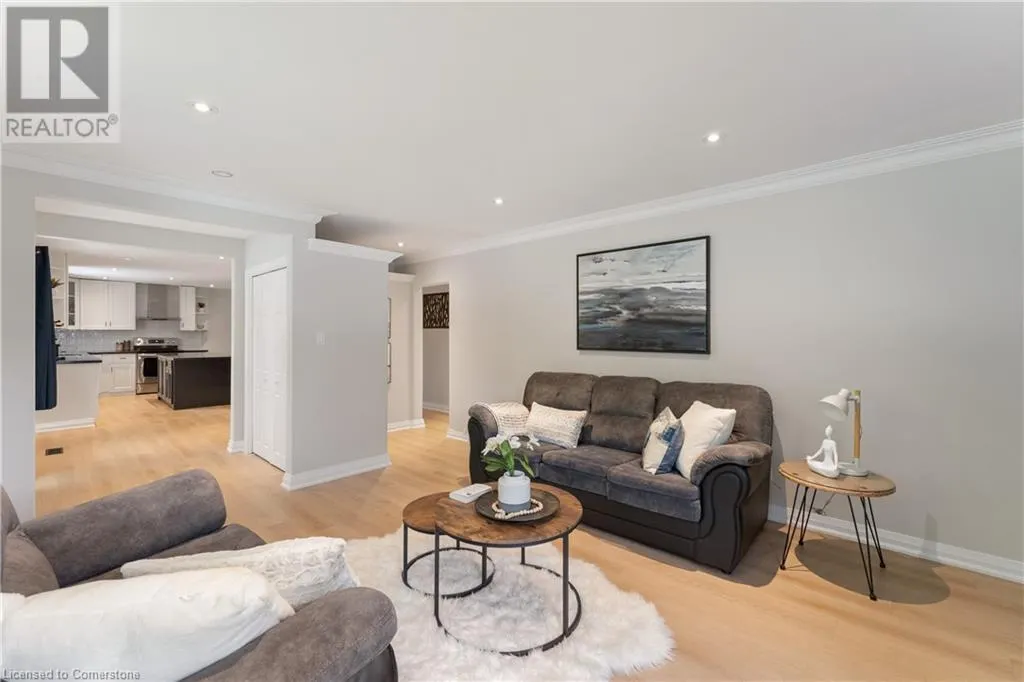 136 MOHAWK Road