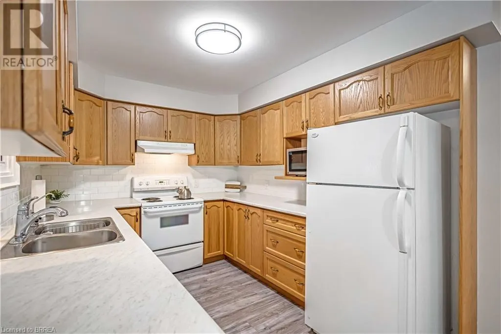 175 VICTORIA Street Unit# 39, #39