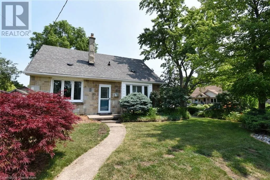 33 WILMAR Court