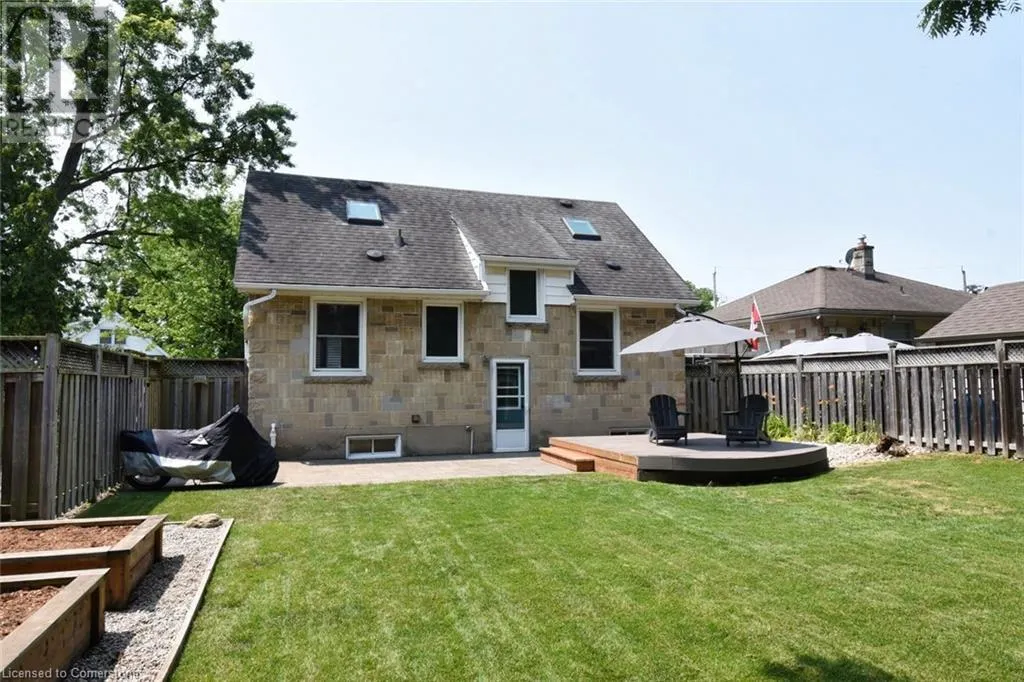 33 WILMAR Court