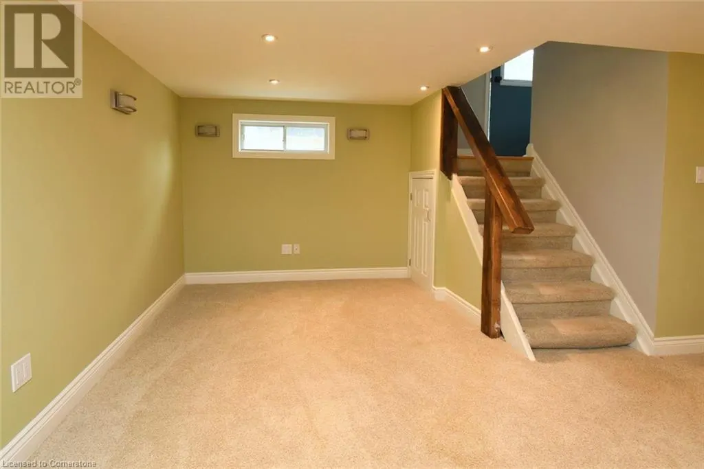 33 WILMAR Court