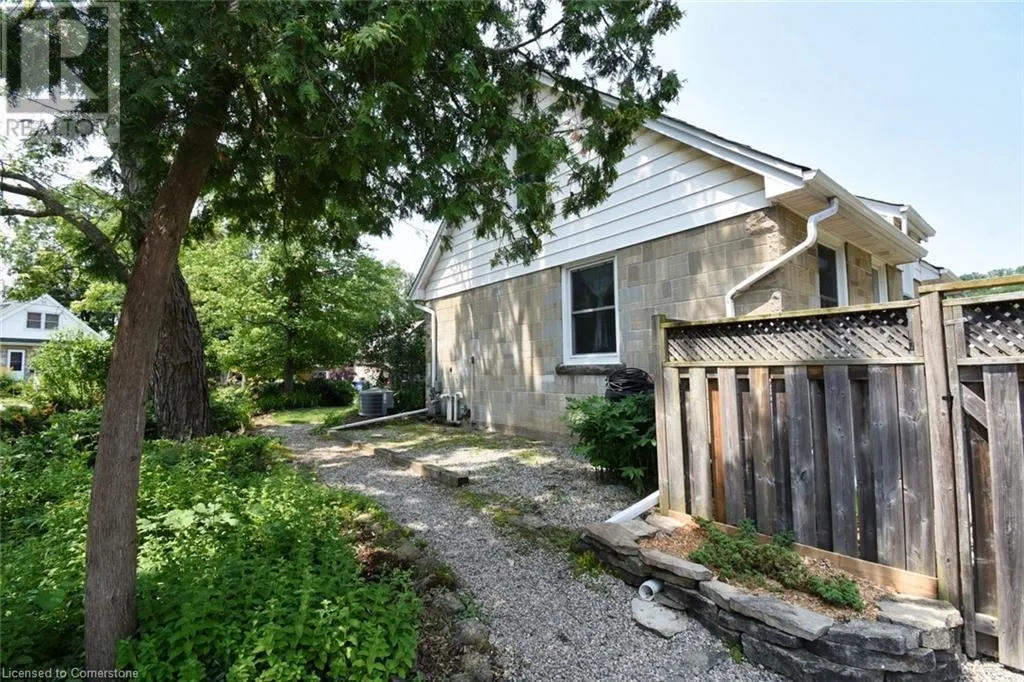 33 WILMAR Court