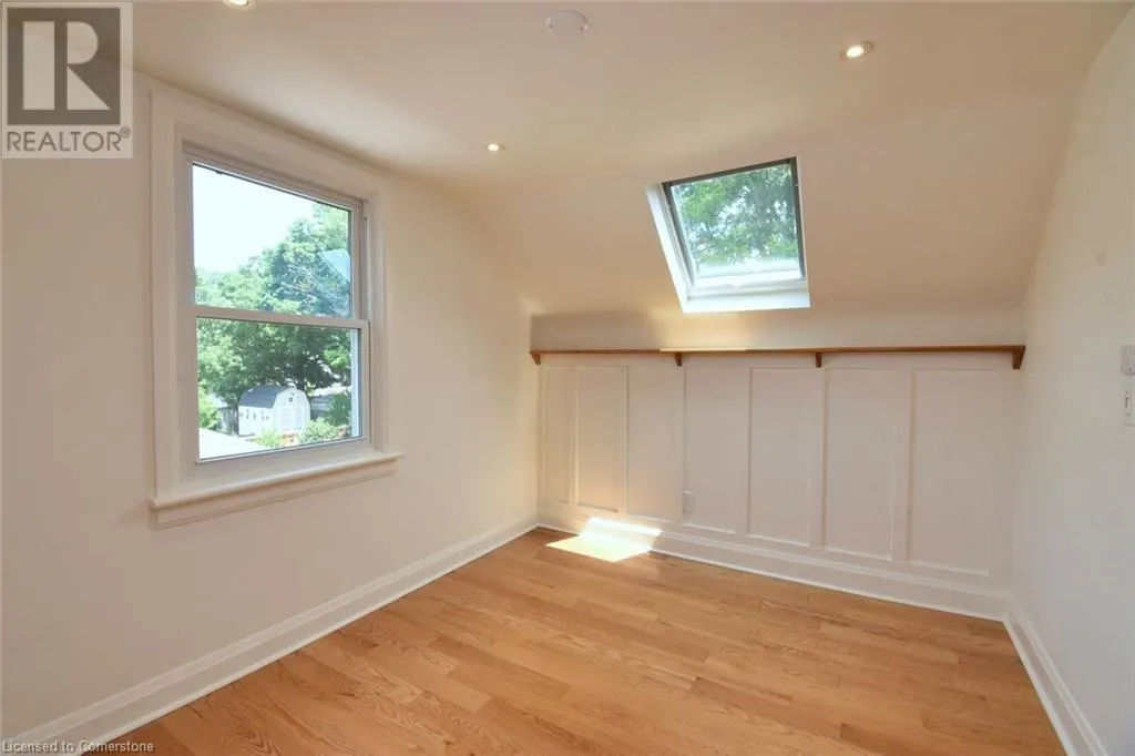 33 WILMAR Court