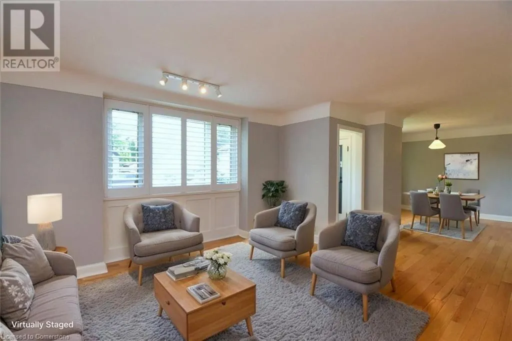 33 WILMAR Court