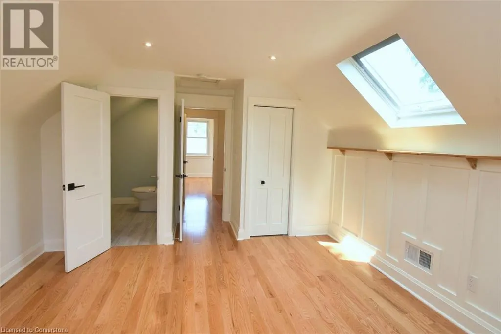 33 WILMAR Court