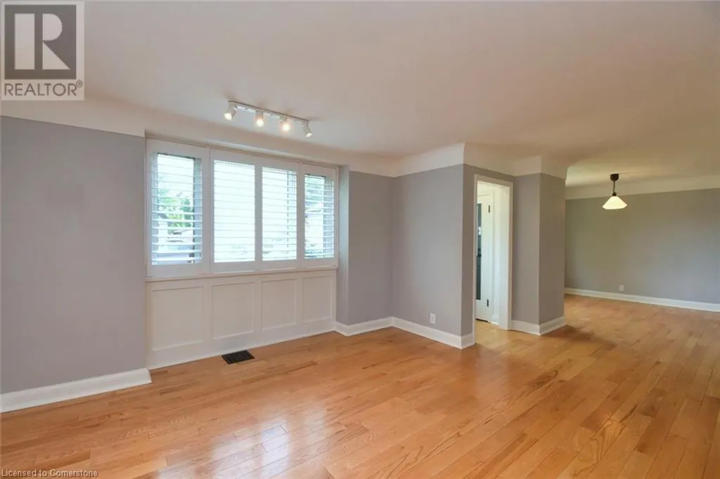 33 WILMAR Court