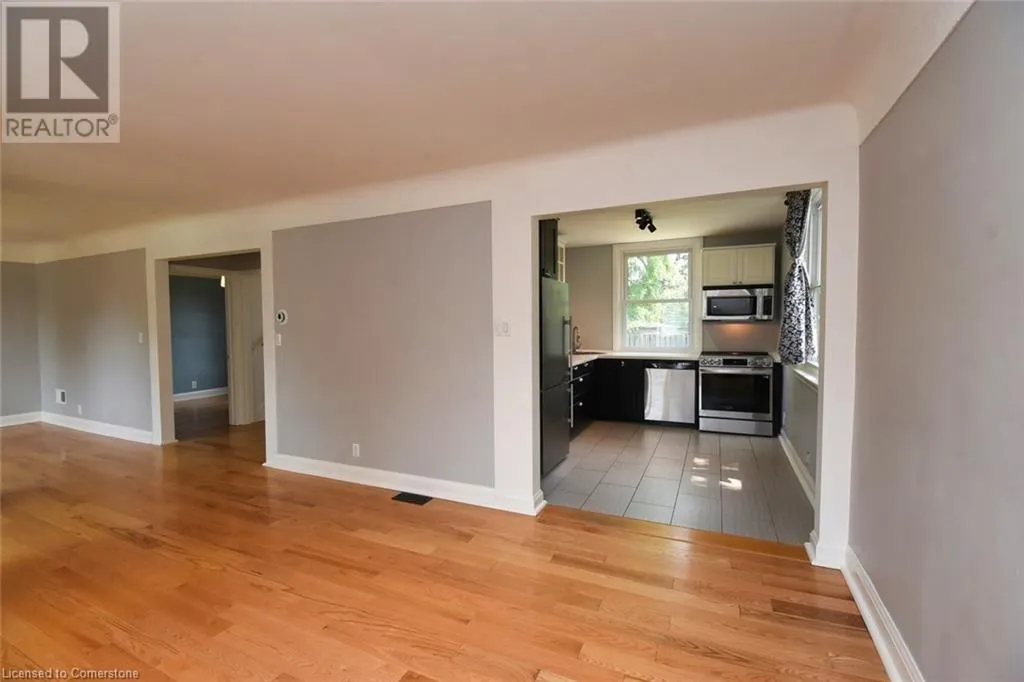 33 WILMAR Court