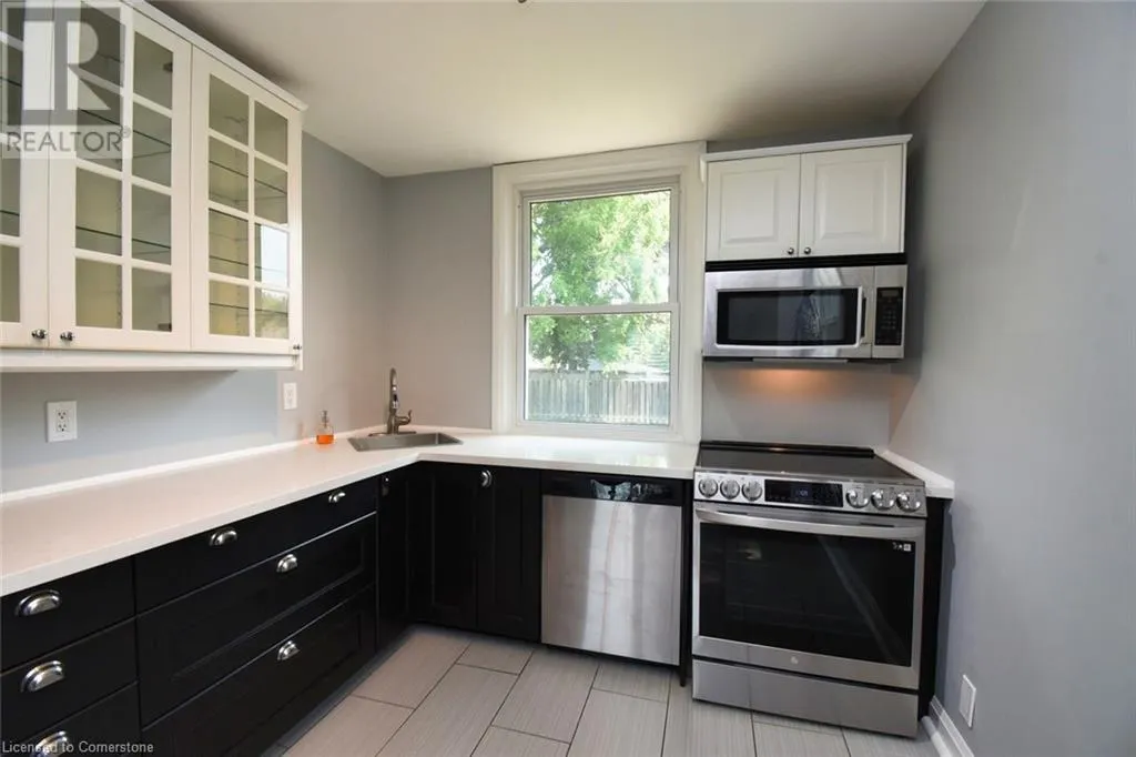 33 WILMAR Court