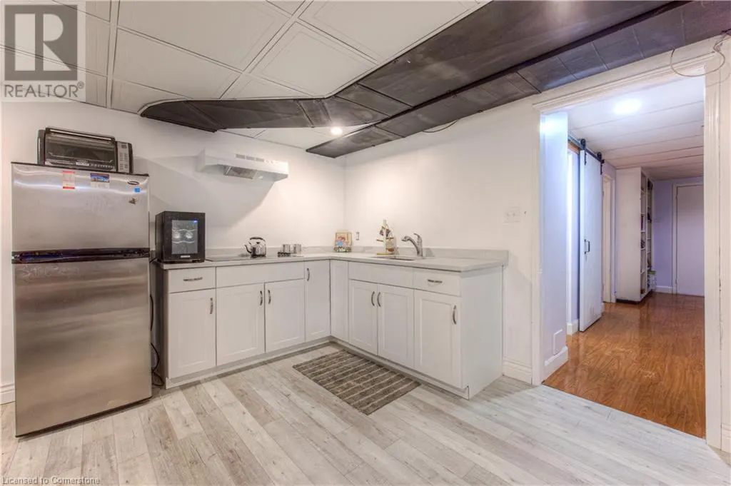 310 CAVENDISH Drive