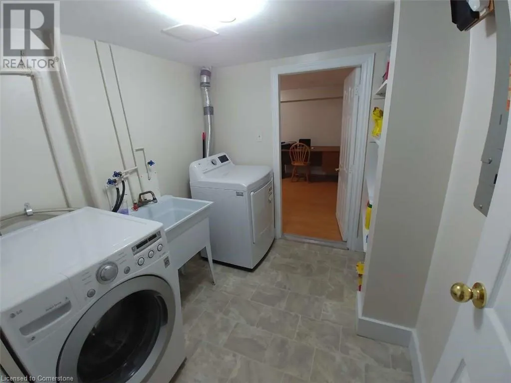 1115 PARAMOUNT Drive Unit# 58, #58