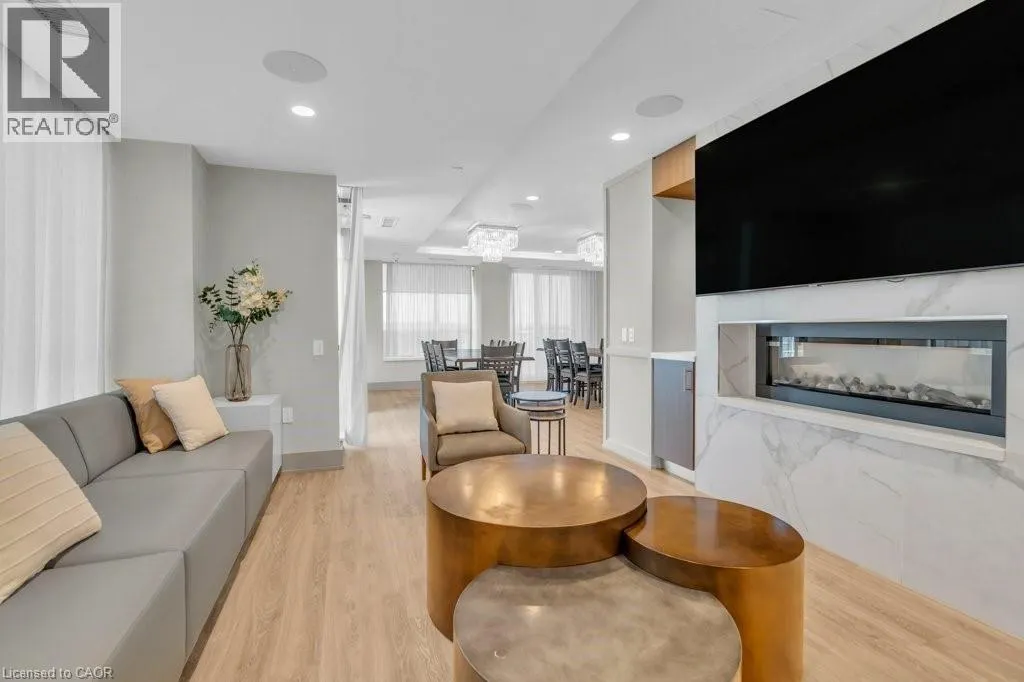 1050 MAIN Street E Unit# 1004, #1004