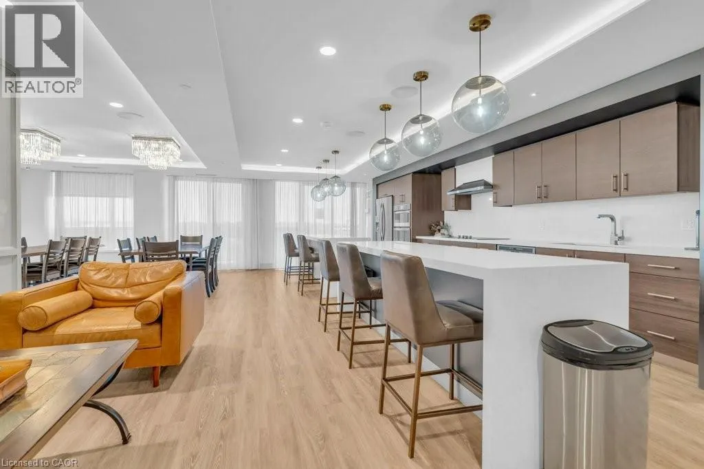 1050 MAIN Street E Unit# 1004, #1004