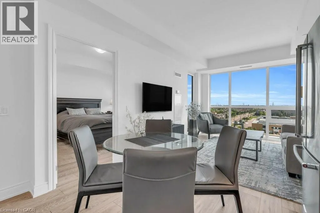 1050 MAIN Street E Unit# 1004, #1004