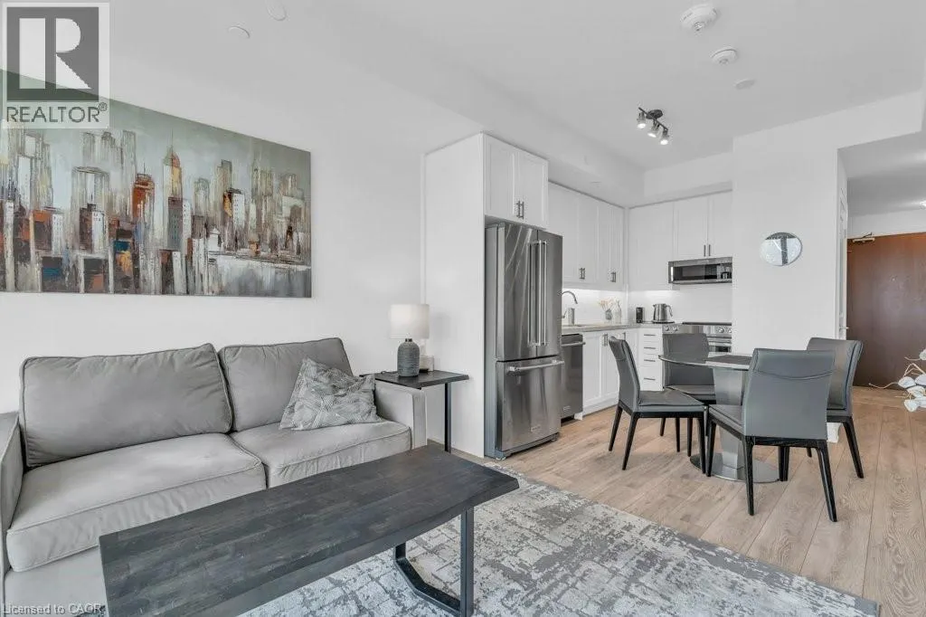 1050 MAIN Street E Unit# 1004, #1004