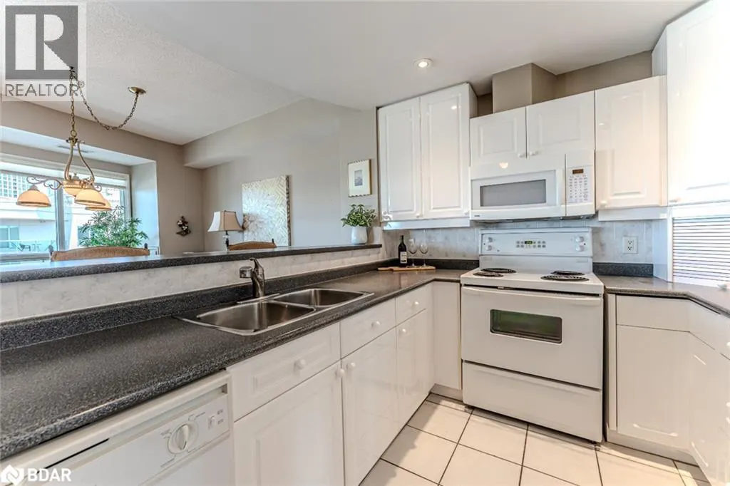 2 TORONTO Street Unit# PH2/3, #PH2/3