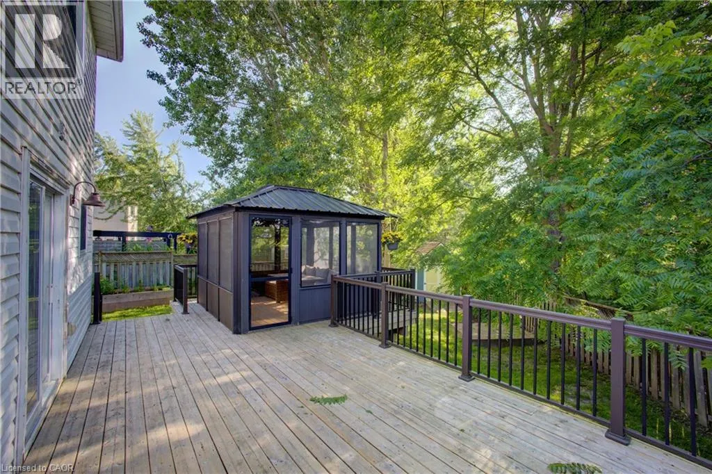 765 WOODHILL Drive