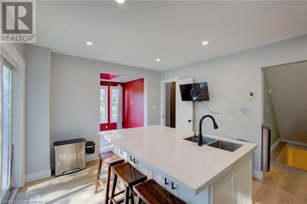 765 WOODHILL Drive