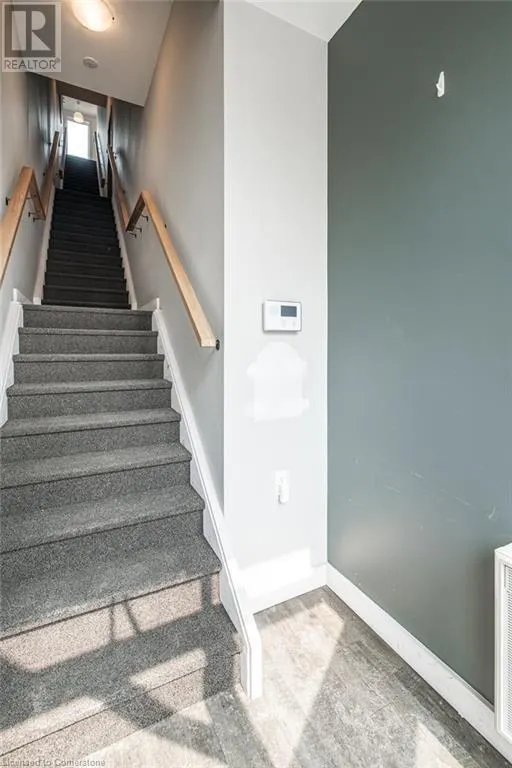 109 JAMES Street N Unit# 2, #2