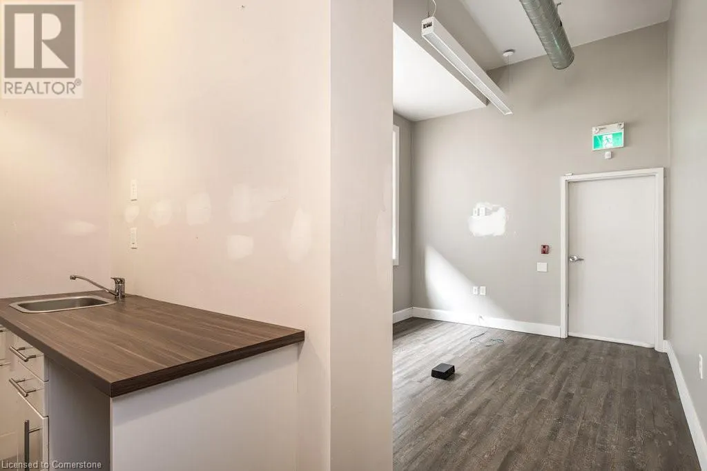 109 JAMES Street N Unit# 2, #2