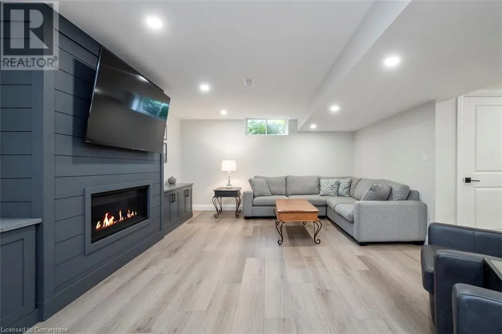 486 ANSON Drive