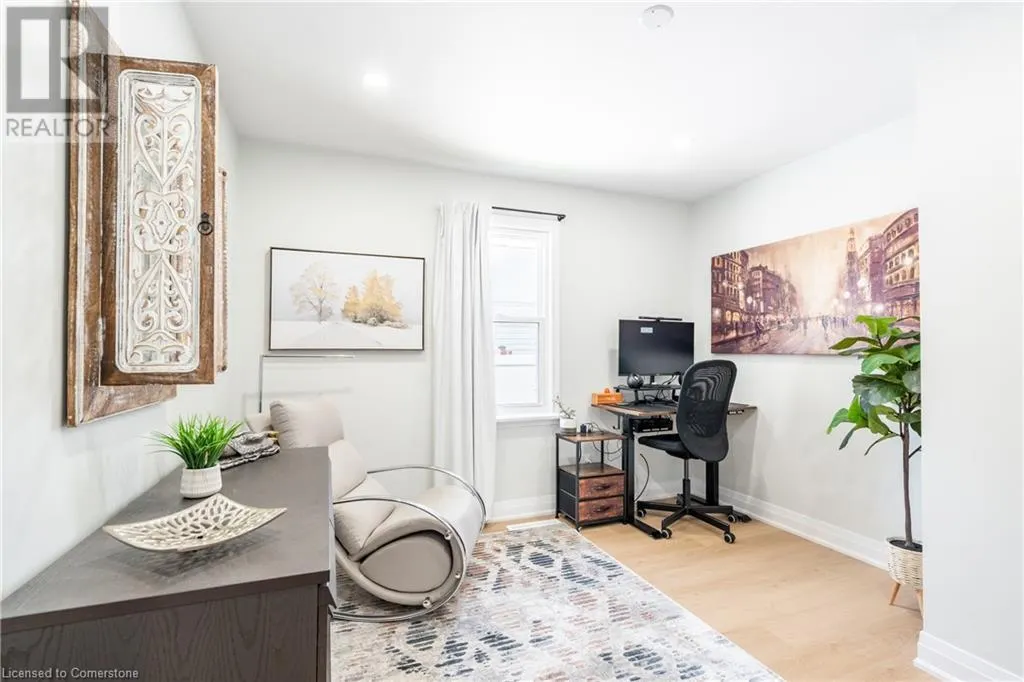 10 DRAPER Drive
