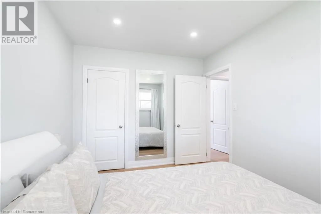 10 DRAPER Drive