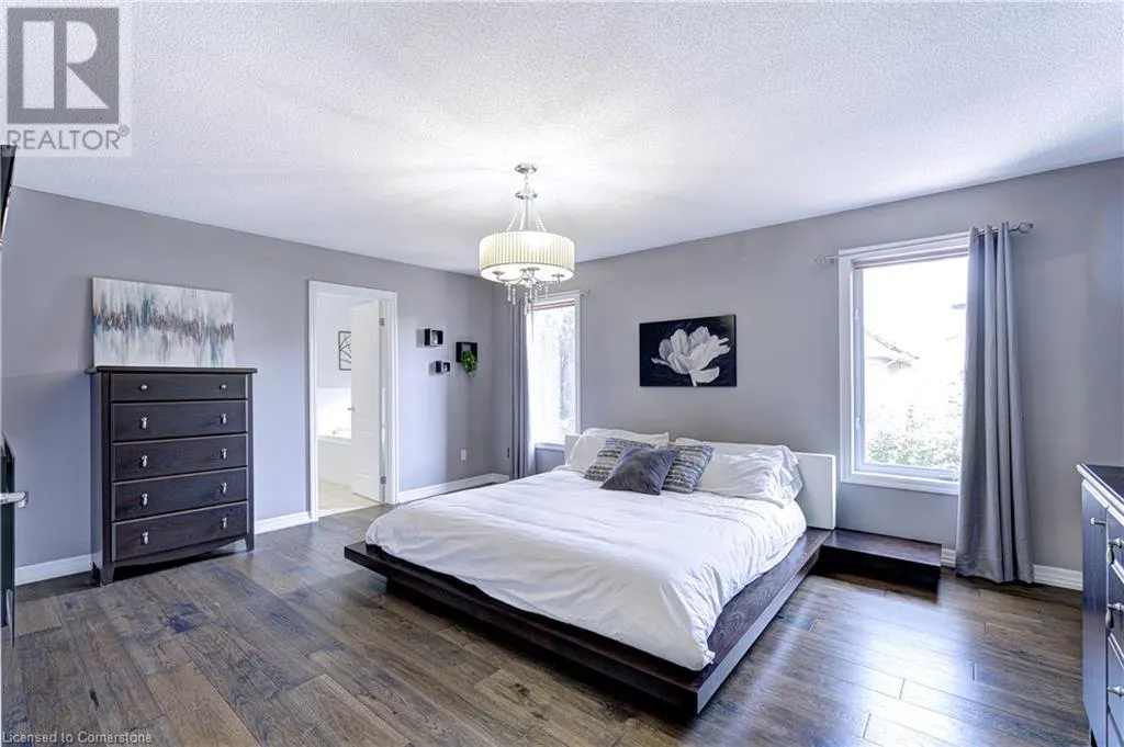 1406 MARSHALL Crescent