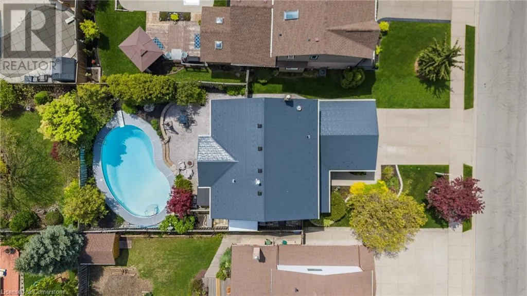 106 MAPLE Drive