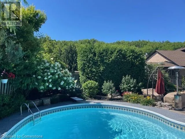 106 MAPLE Drive