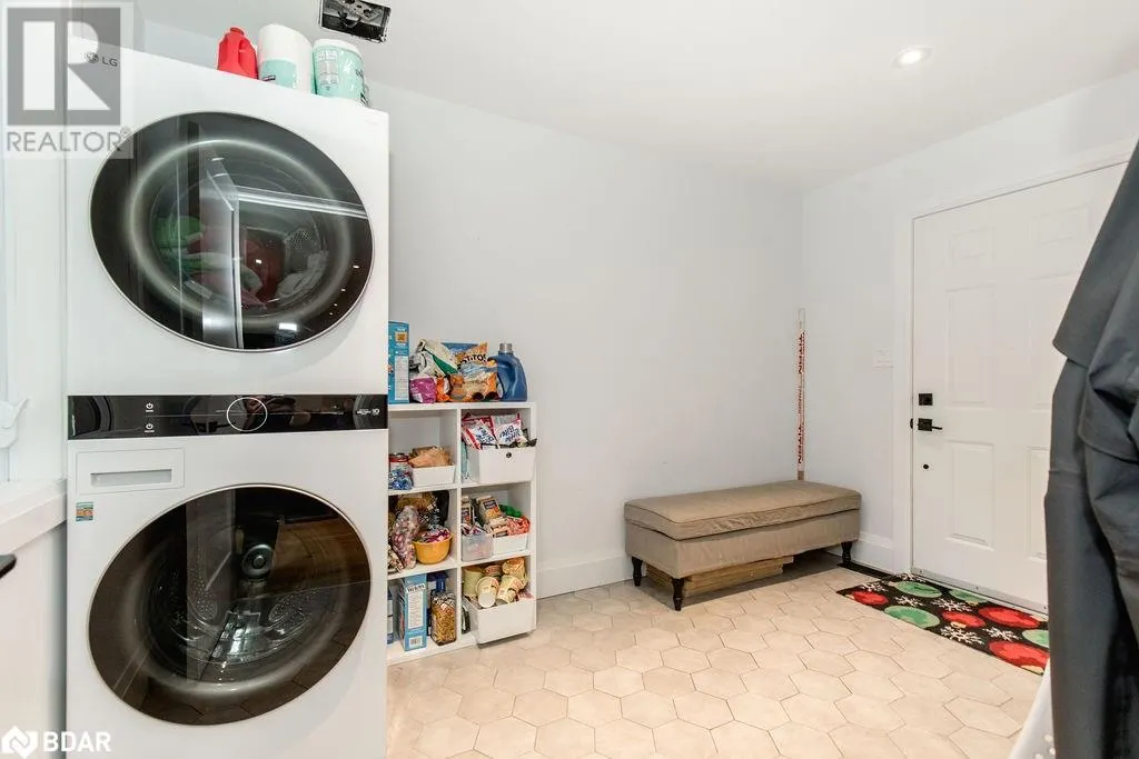 37 PADDY DUNNS Circle