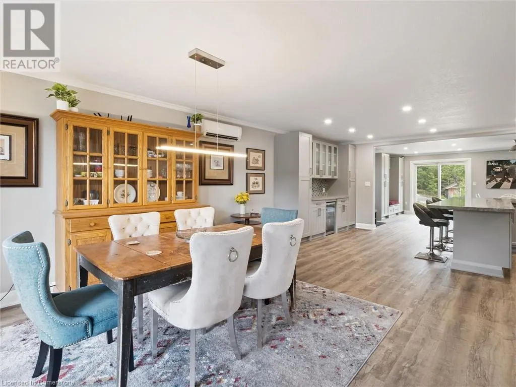 891 PENINSULA Road