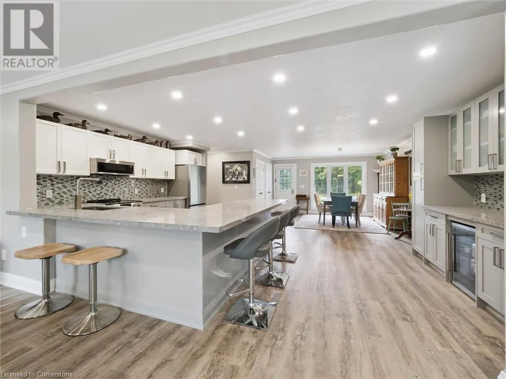891 PENINSULA Road