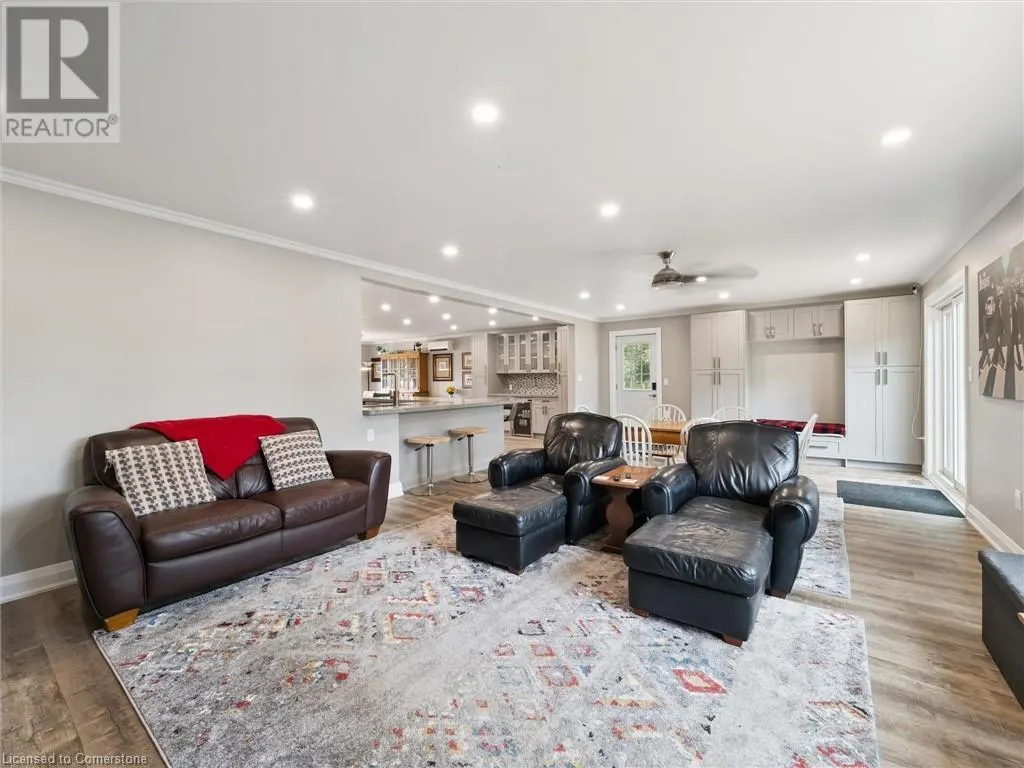 891 PENINSULA Road