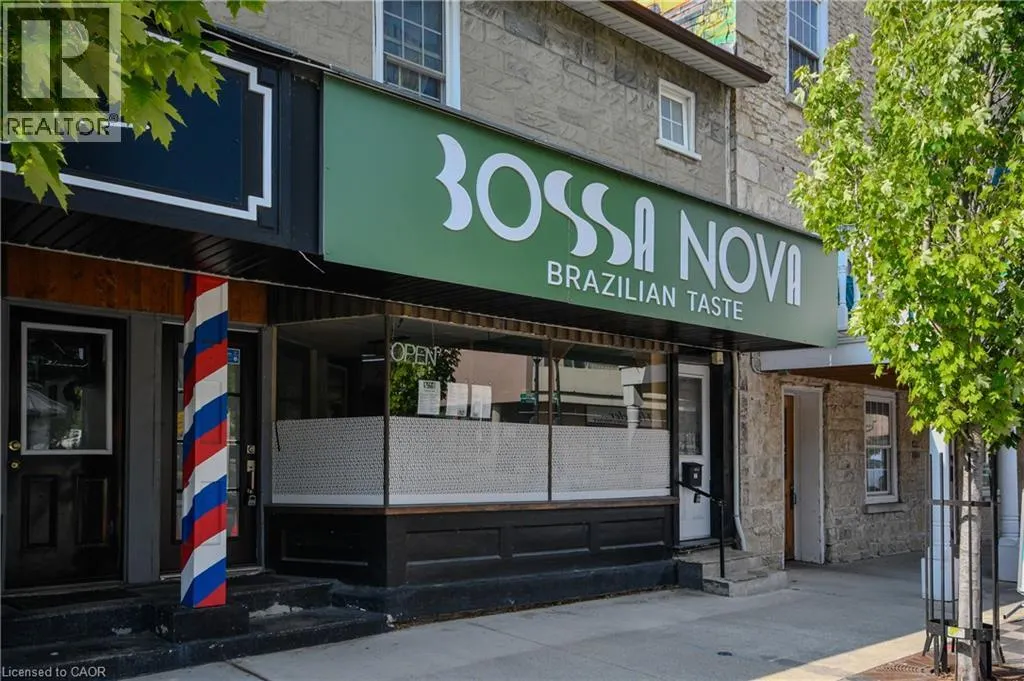 35 QUEEN Street E