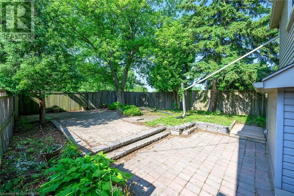 126 MOUNTAIN Road