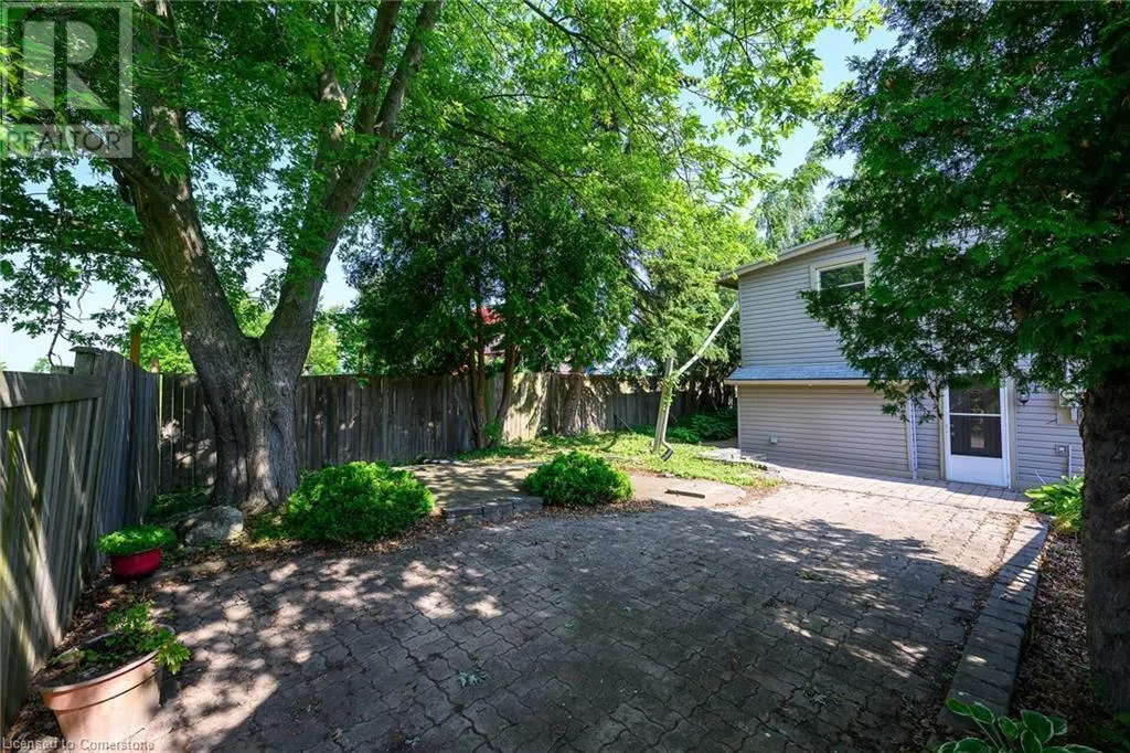 126 MOUNTAIN Road