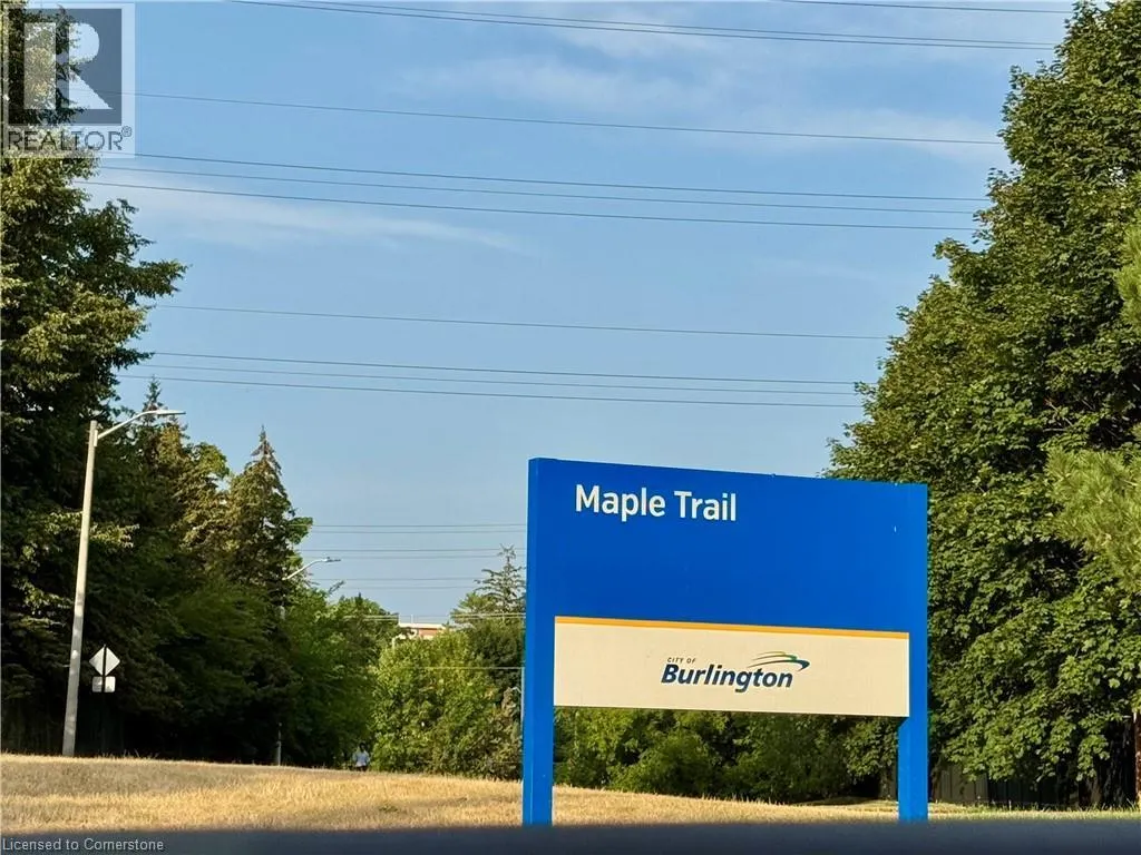 1276 MAPLE CROSSING Boulevard Unit# 203, #203