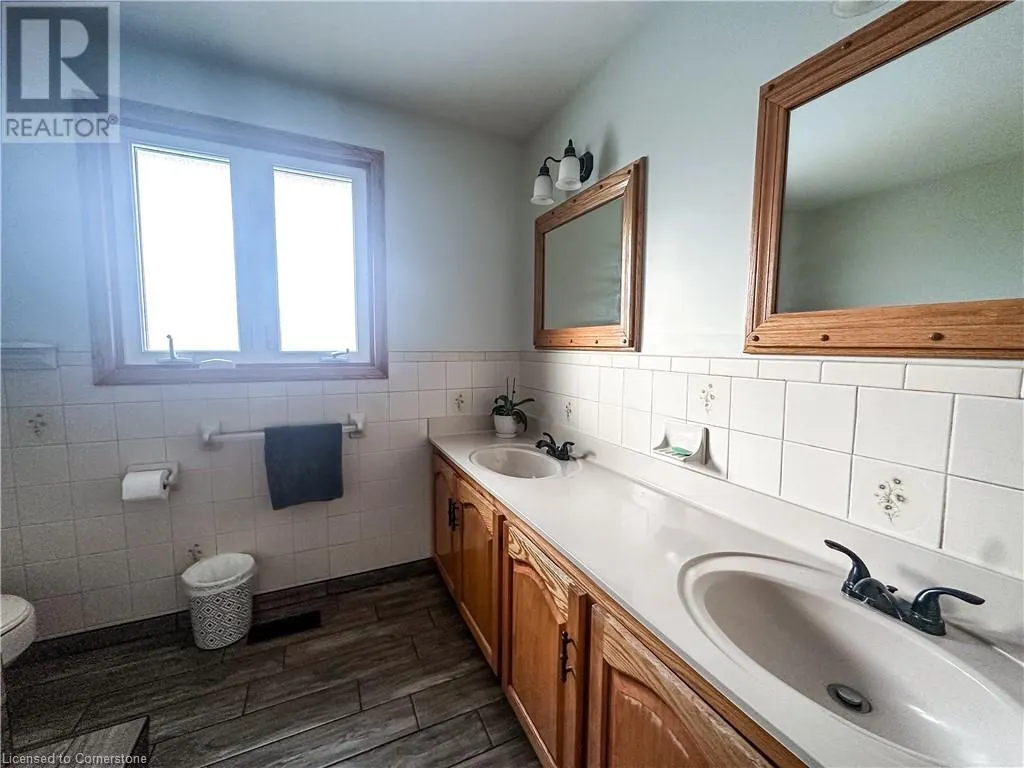 2320 HENDERSHOT Road