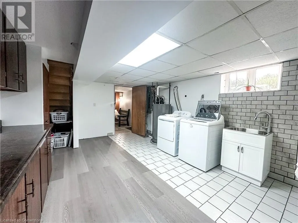 2320 HENDERSHOT Road